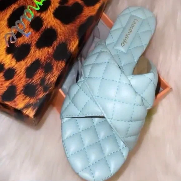 Summer sandals - Picture 3 of 4